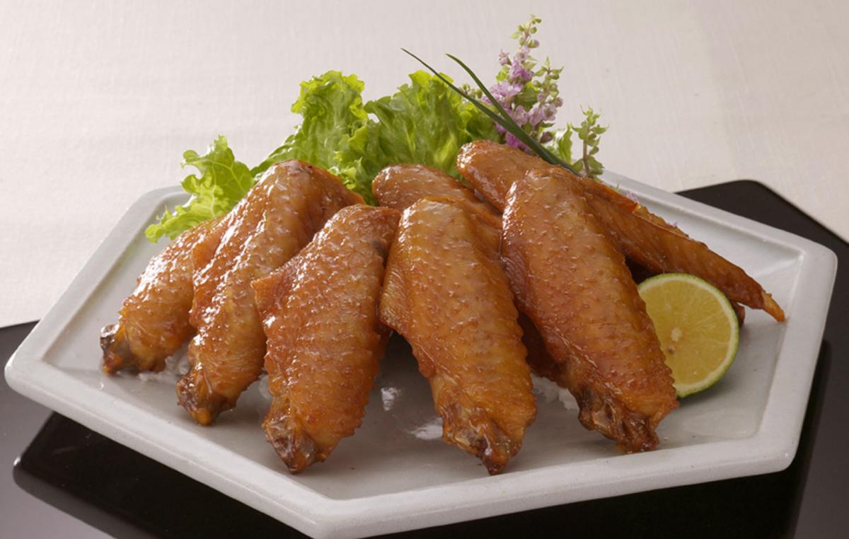 株式会社石昆　うみぁーっ手羽