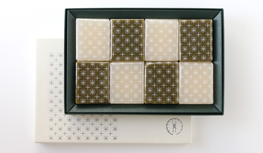 株式会社 青柳総本家　青柳ういろう ひとくち