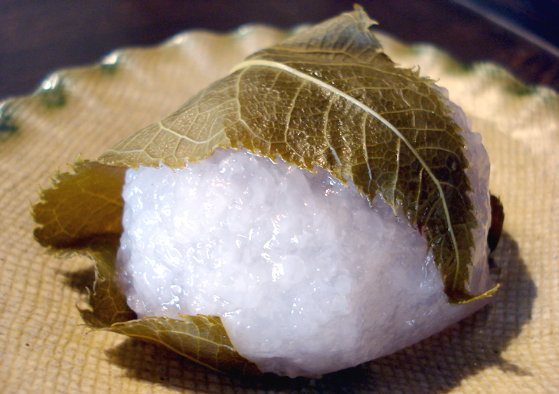 浅井屋製菓舗　桜もち