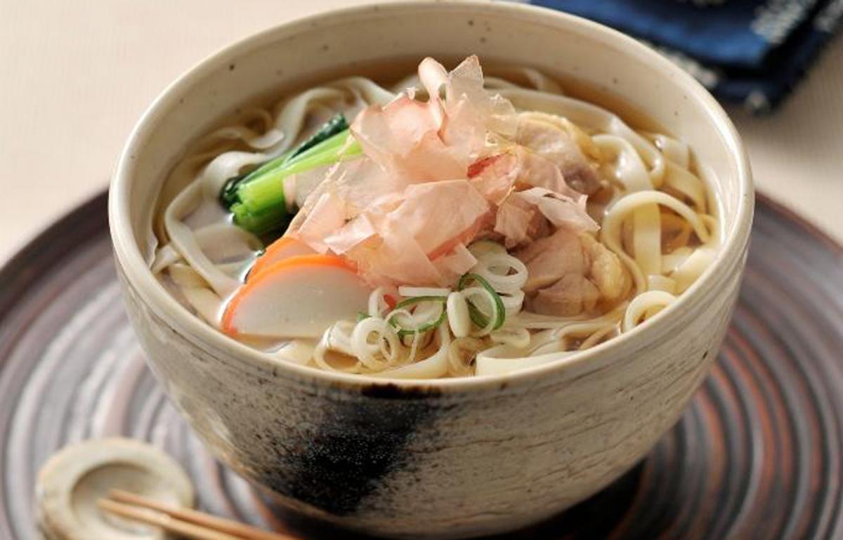 金トビ特級きしめん