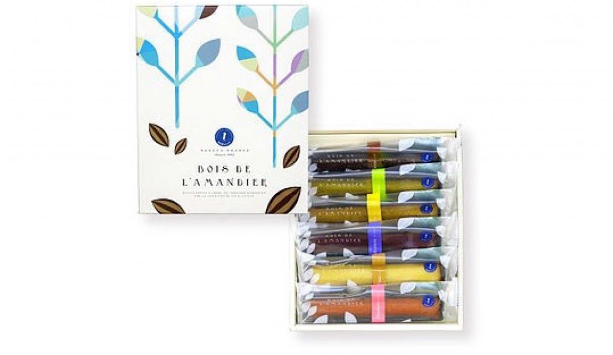 アーモンドの樹