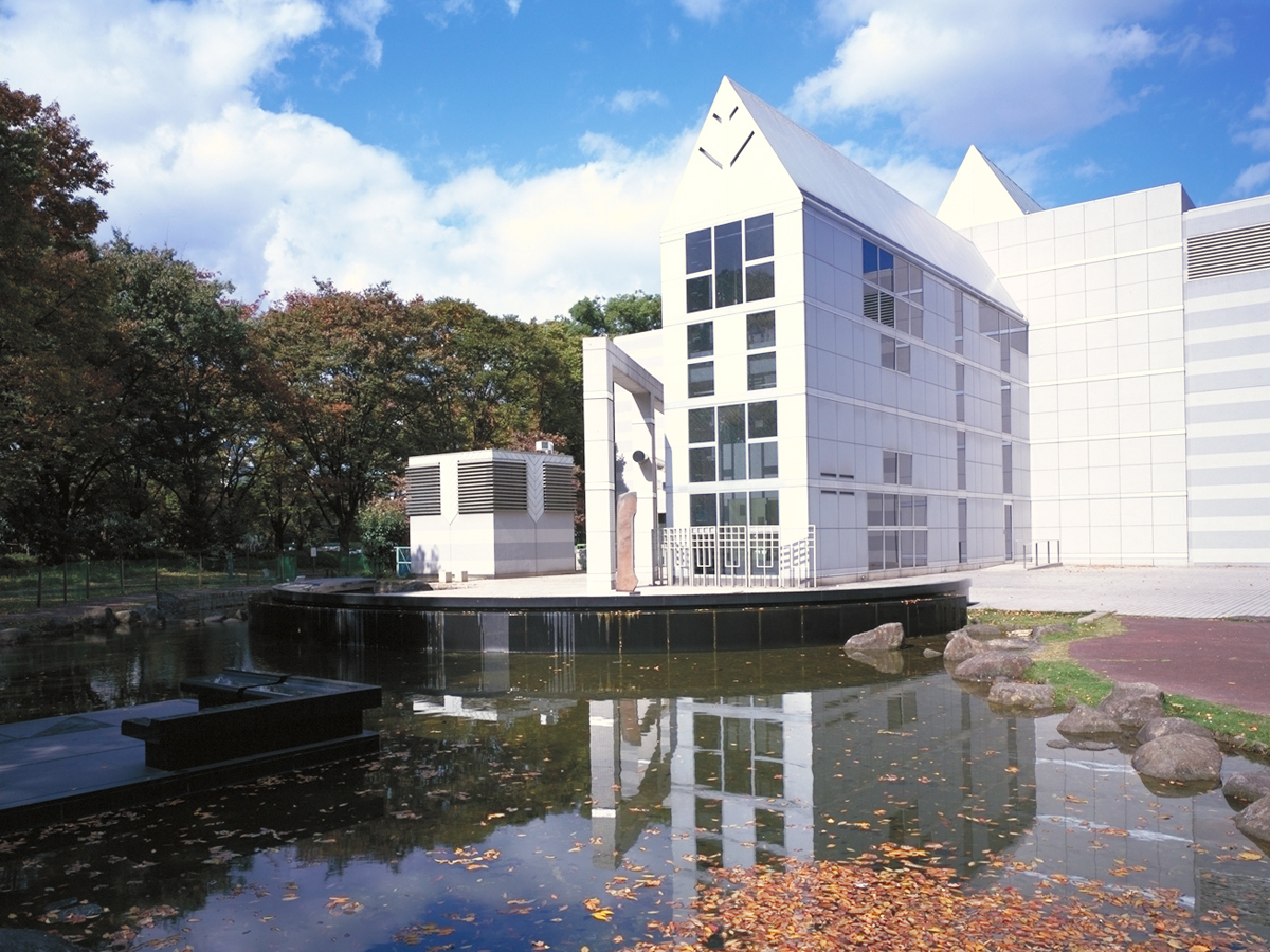 名古屋市美術館