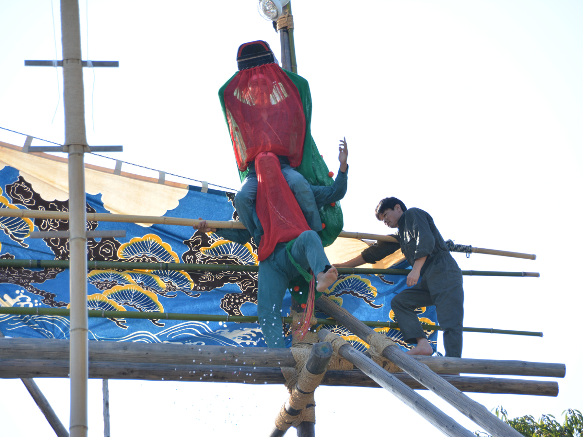 大脇の梯子獅子