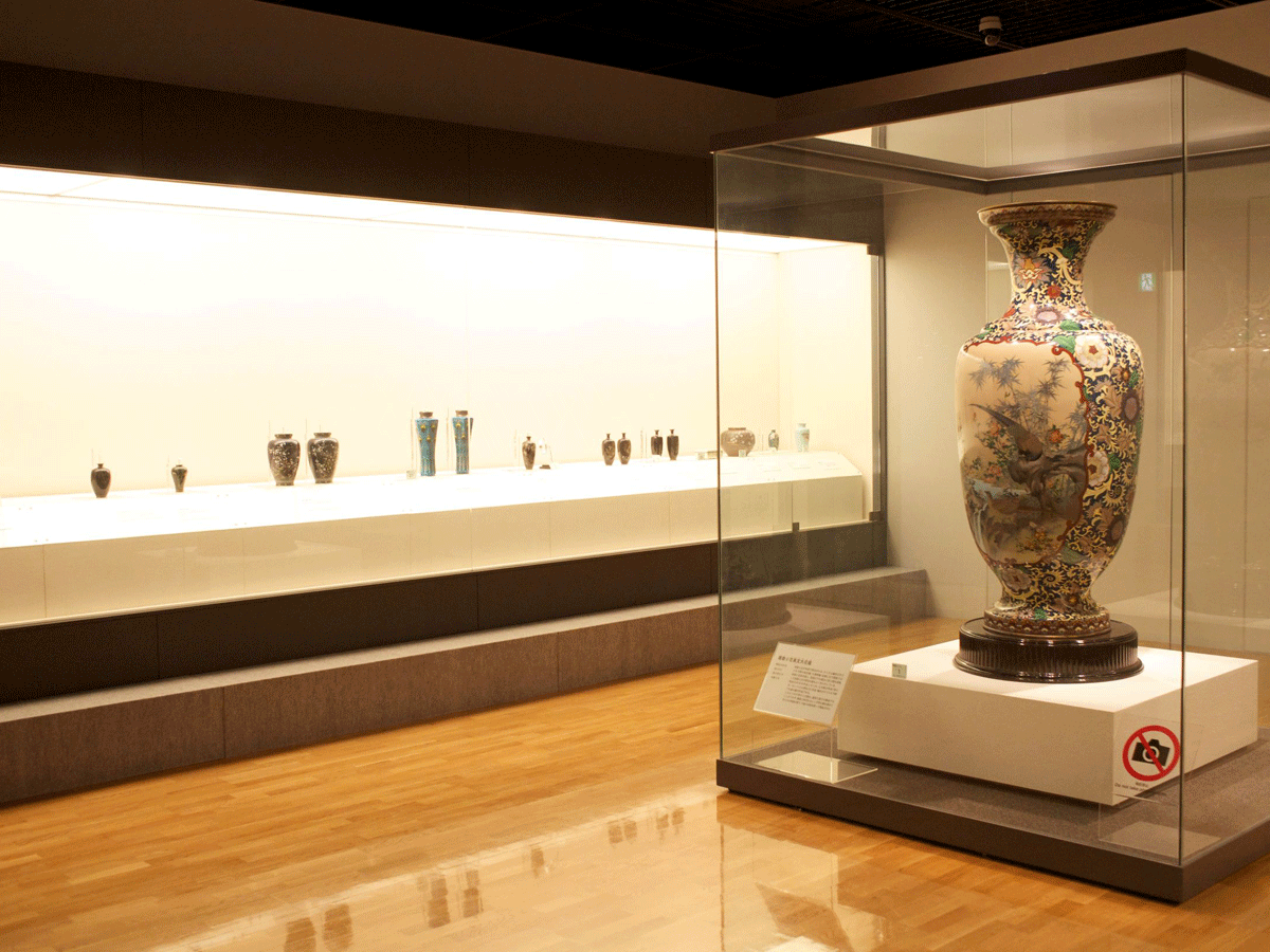 七宝焼鑑賞＆七宝風鈴づくり体験