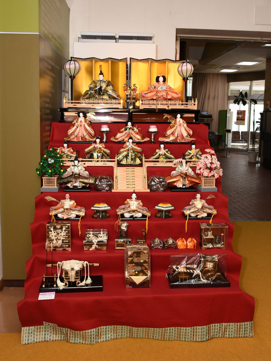 冬季企划展“第38届女儿节人偶展”