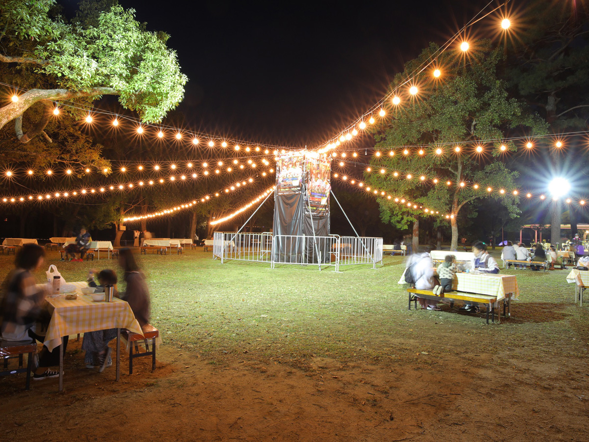 สวนสัตว์ยามค่ำคืนที่นงโฮอิปาร์ค (สวนสัตว์และสวนพฤกษศาสตร์โทโยฮาชิ)