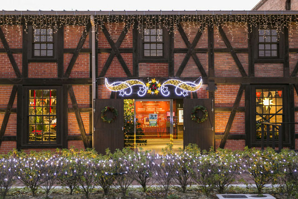 半田紅磚建築燈光秀