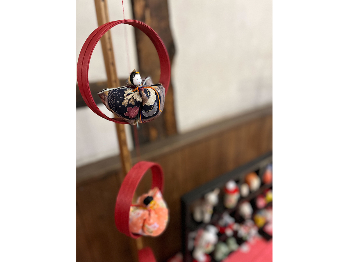 酒蔵の吊るし雛