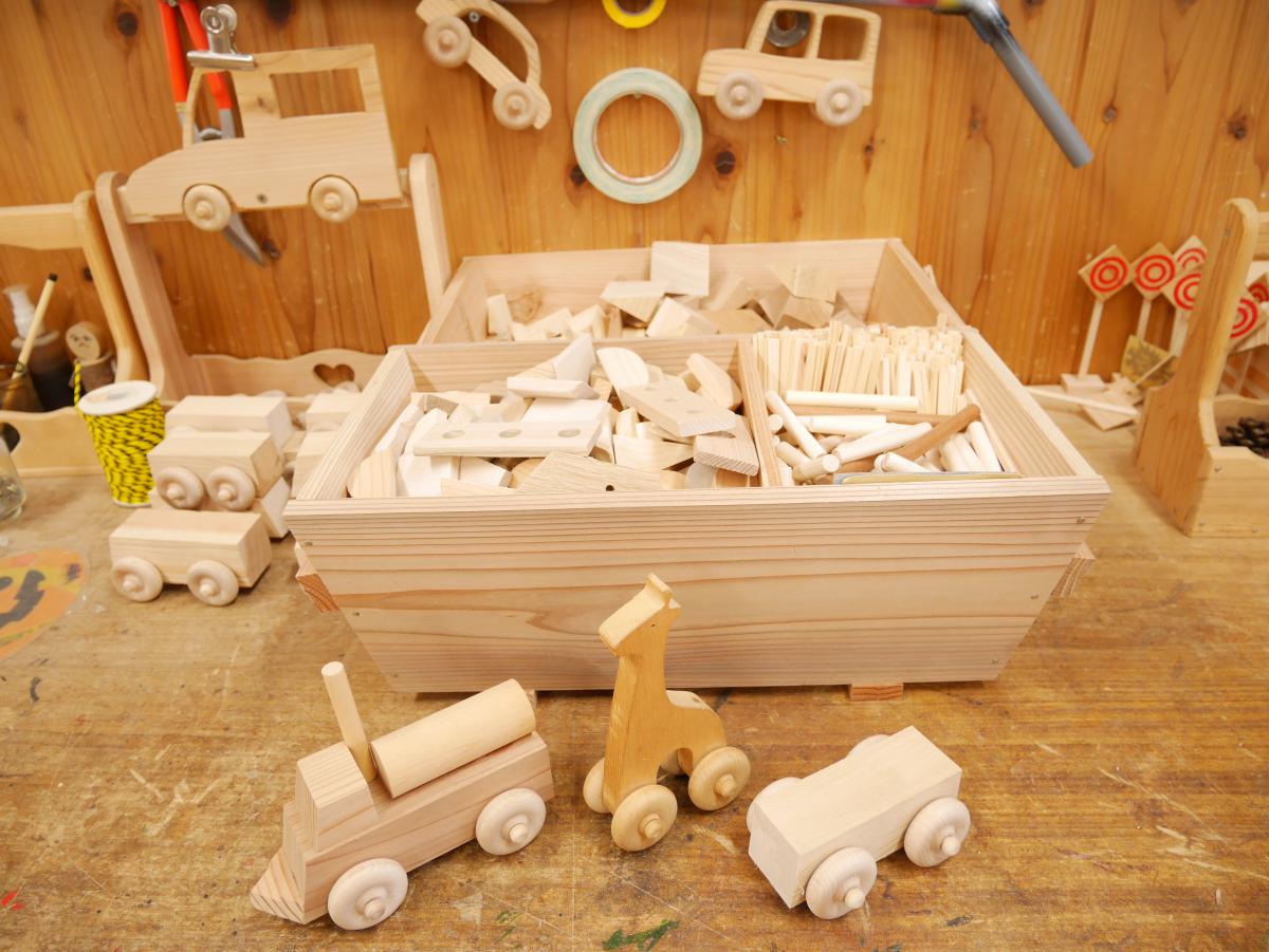 Tsukude Tezukuri Mura Rest Stop