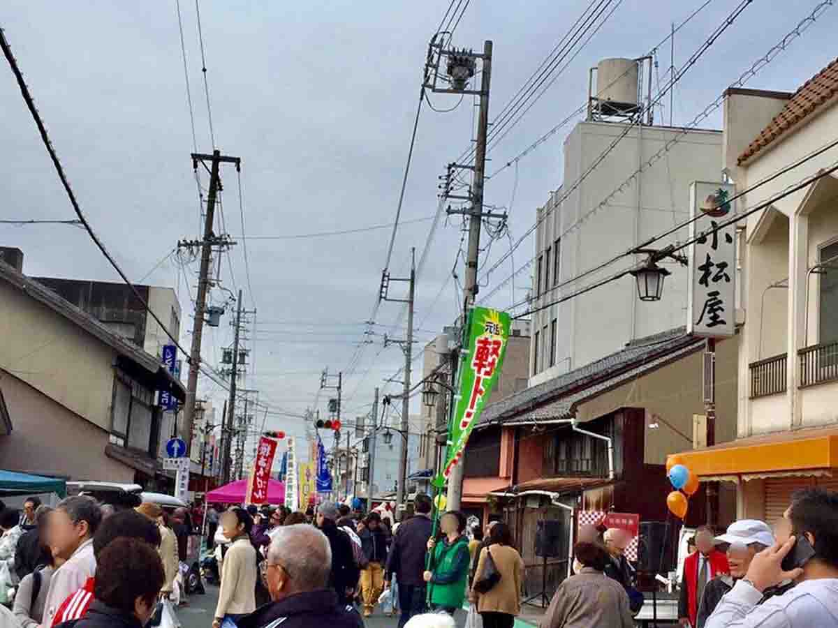 しんしろ軽トラ市のんほいルロット