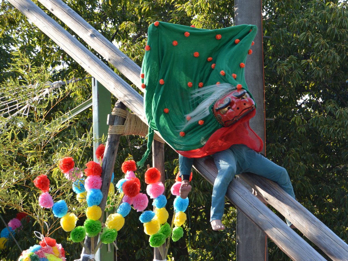 大脇の梯子獅子