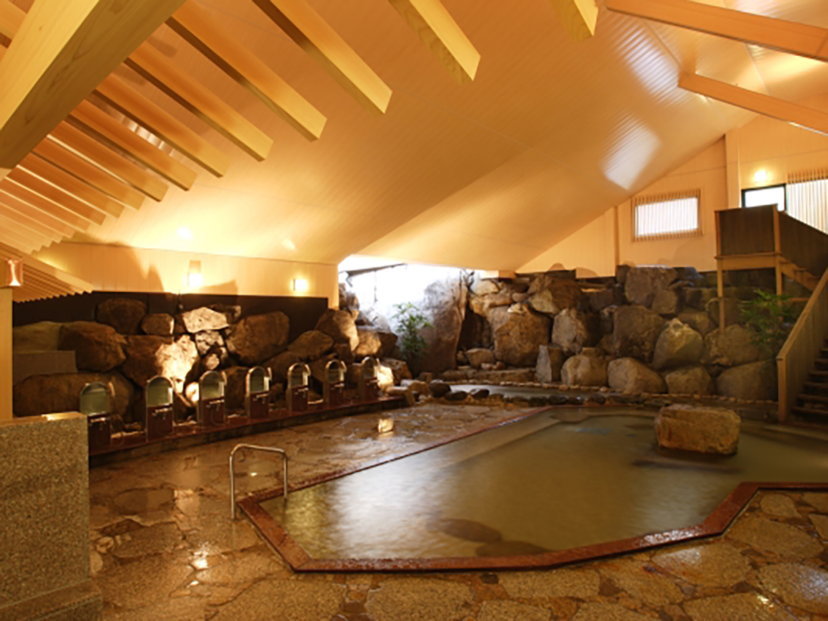 猿投温泉　日帰り温泉金泉の湯