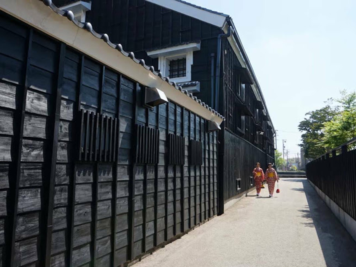 半田運河のHOTORI市