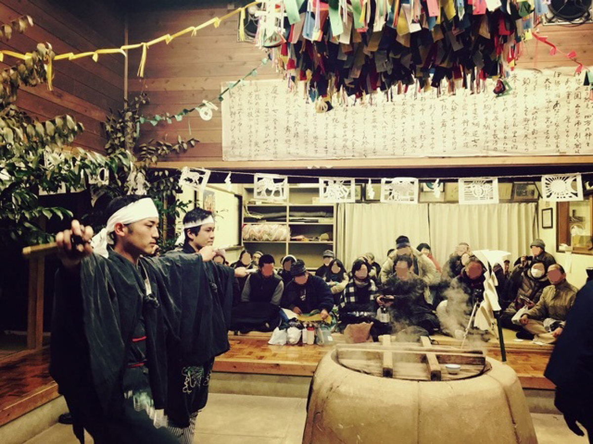 Hana Festival (Shimo-Awashiro, Toei Town)