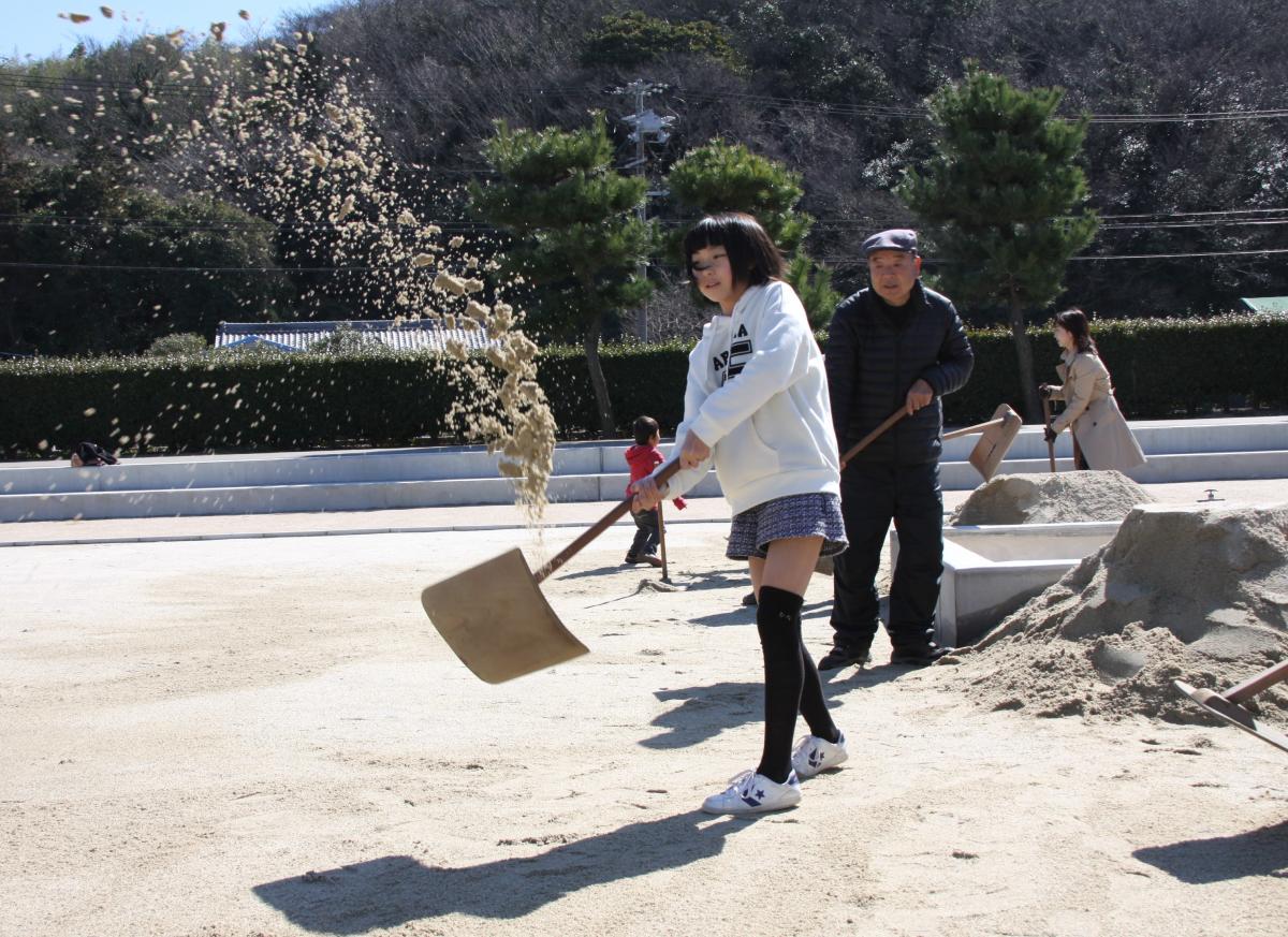 西尾市塩田体験館　吉良饗庭塩の里