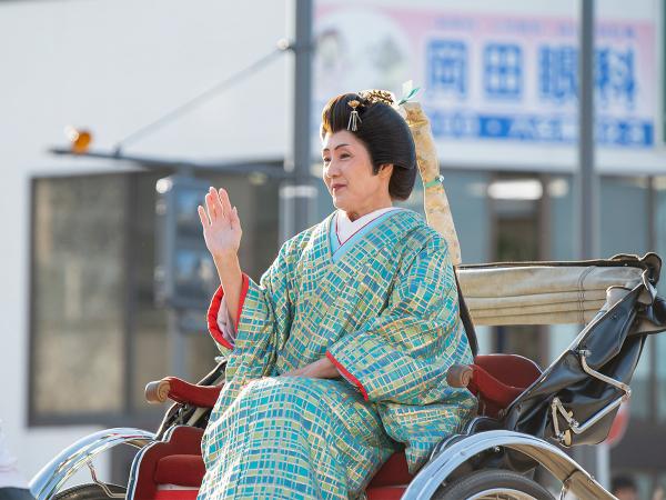 ขบวนแห่อิเอะยะสุ