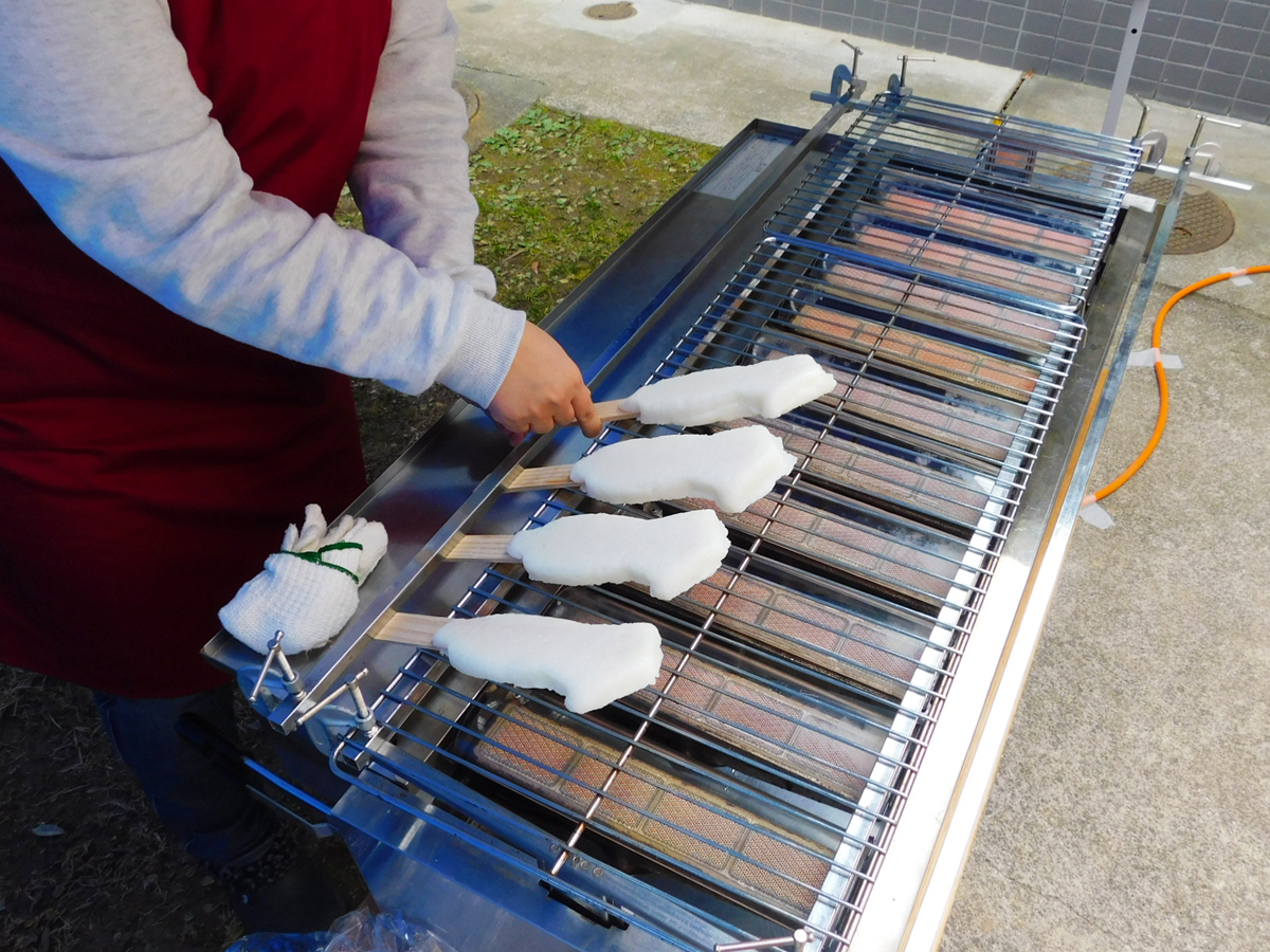 新城総合公園「ほへいもちづくり体験」