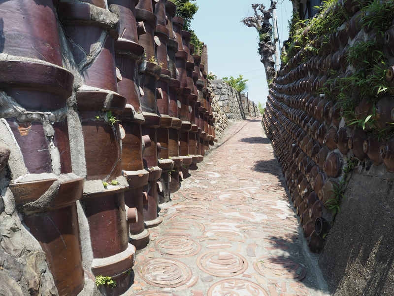 常滑やきもの散歩道