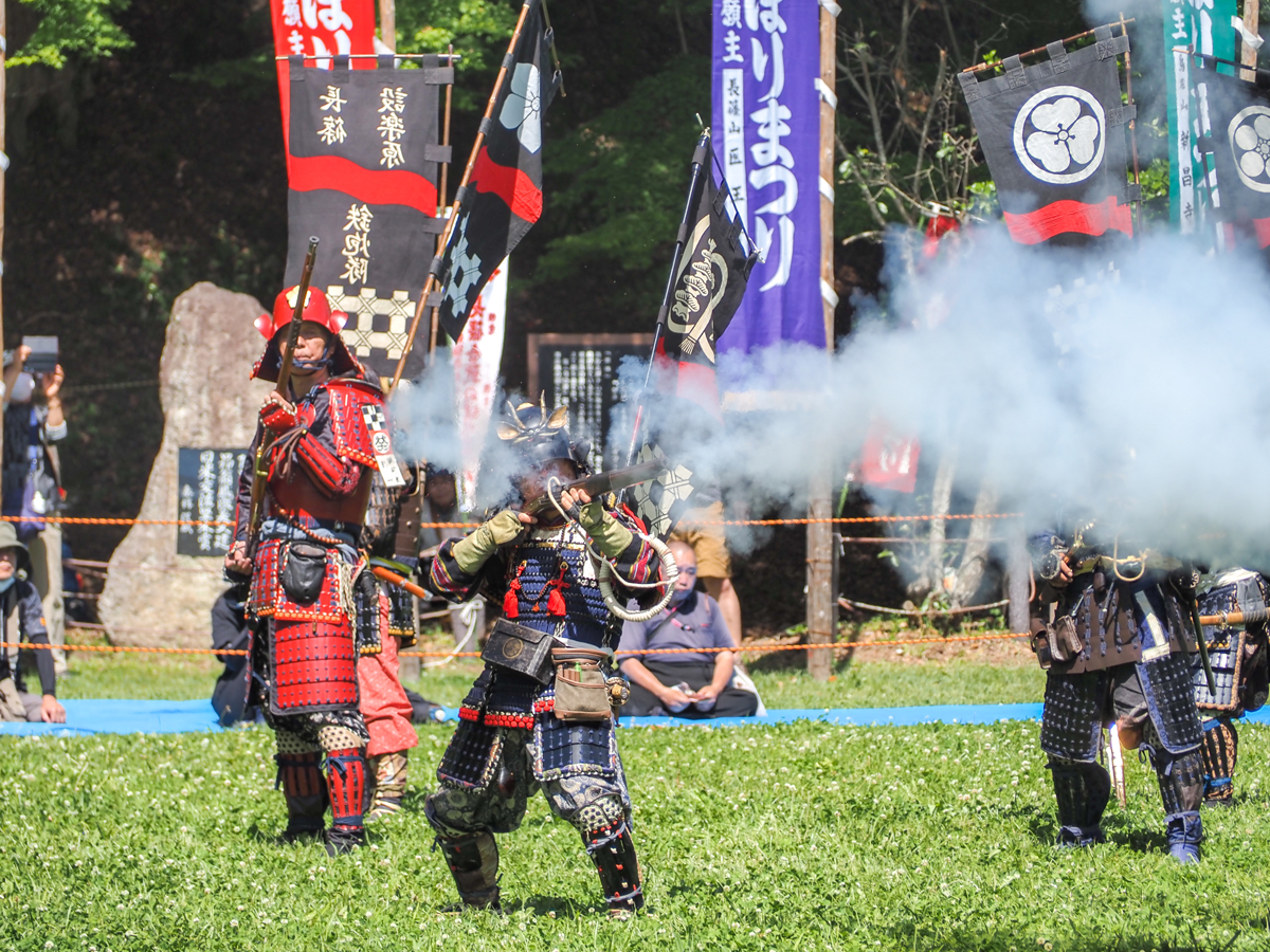 長篠合戦のぼりまつり