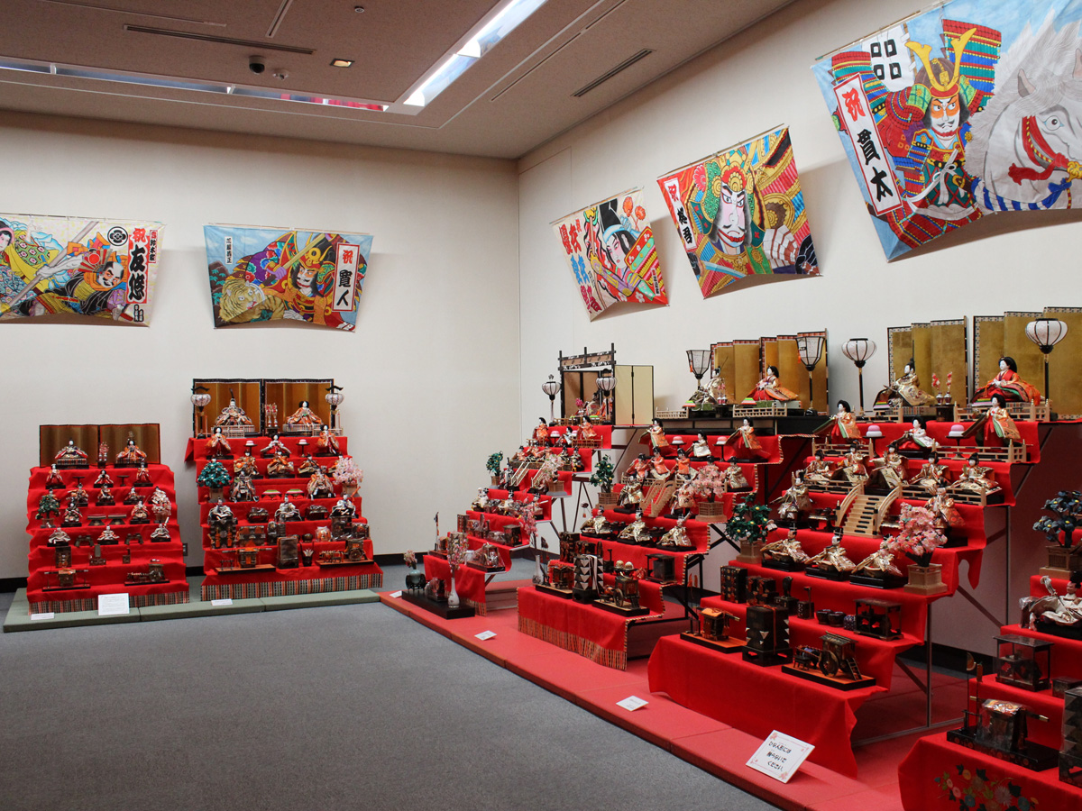 田原市博物館　平常展「ひな人形と初凧展」
