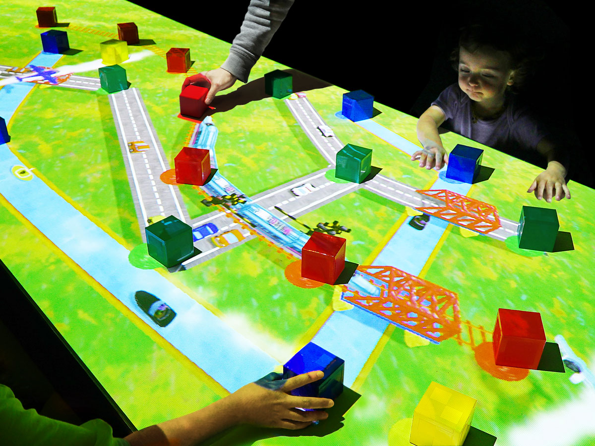 teamLab★Island Dance! Art Exhibition, Learn & Play! Future Park