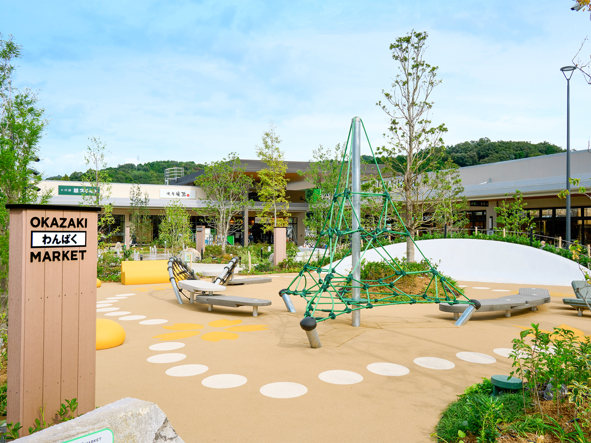 三井アウトレットパーク 岡崎