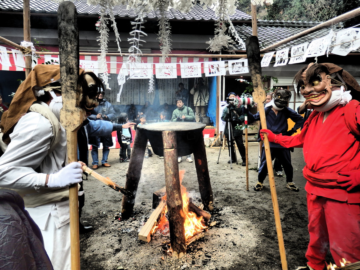 花祭【東栄町 河内】