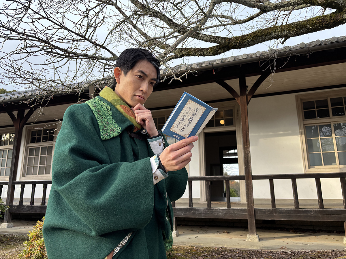 Happy Winter Tour Around Meiji-Mura