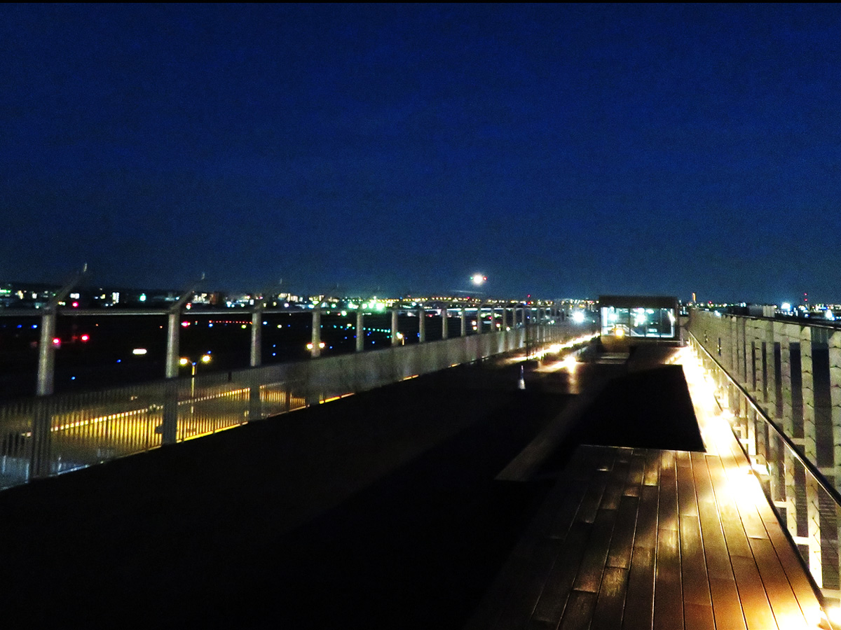 あいち航空ミュージアム　家族でナイトミュージアム