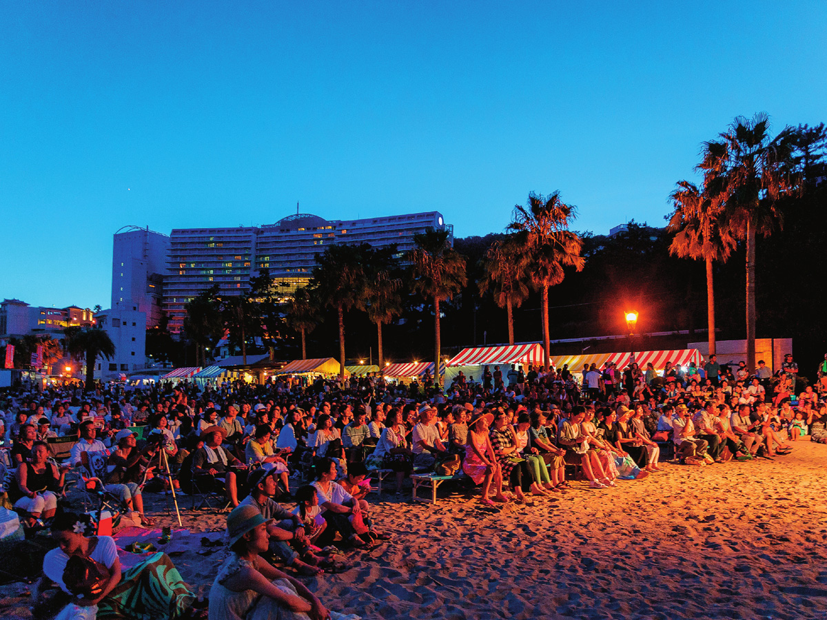 ハワイアンフェスティバル in 吉良ワイキキビーチ