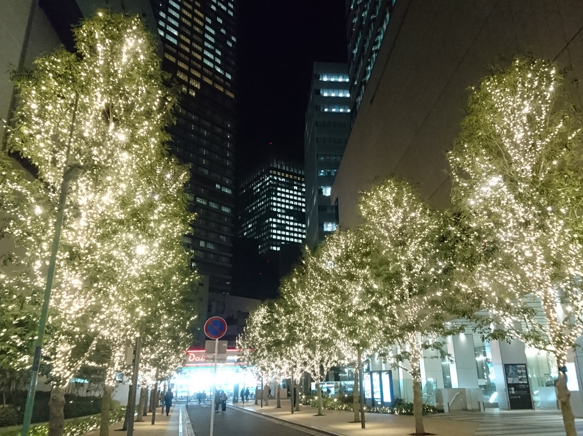 Symphony丰田大楼　灯光秀