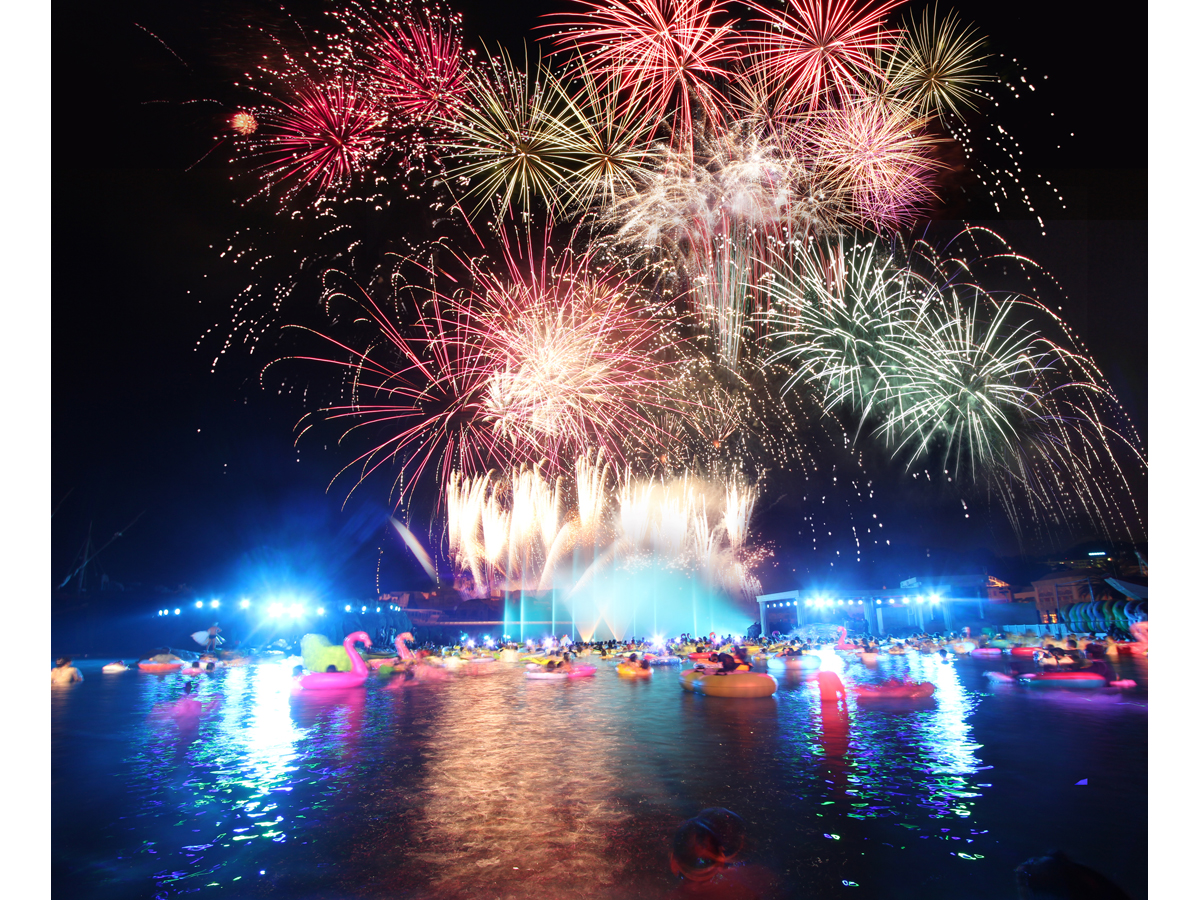 Fireworks Spectacular FLAME