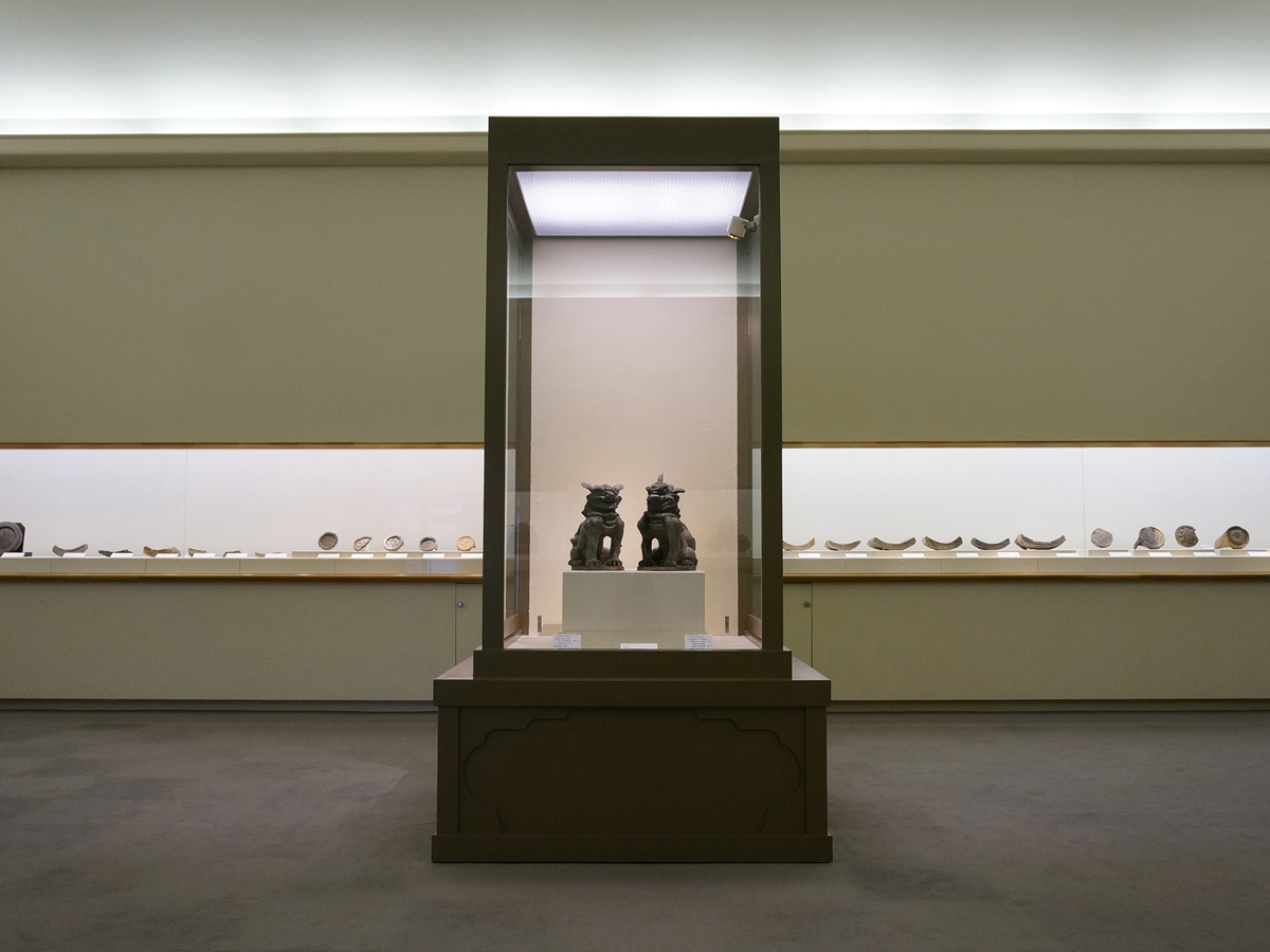 Kawara Museum・Library of Takahama City, a Hometown of Ceramics