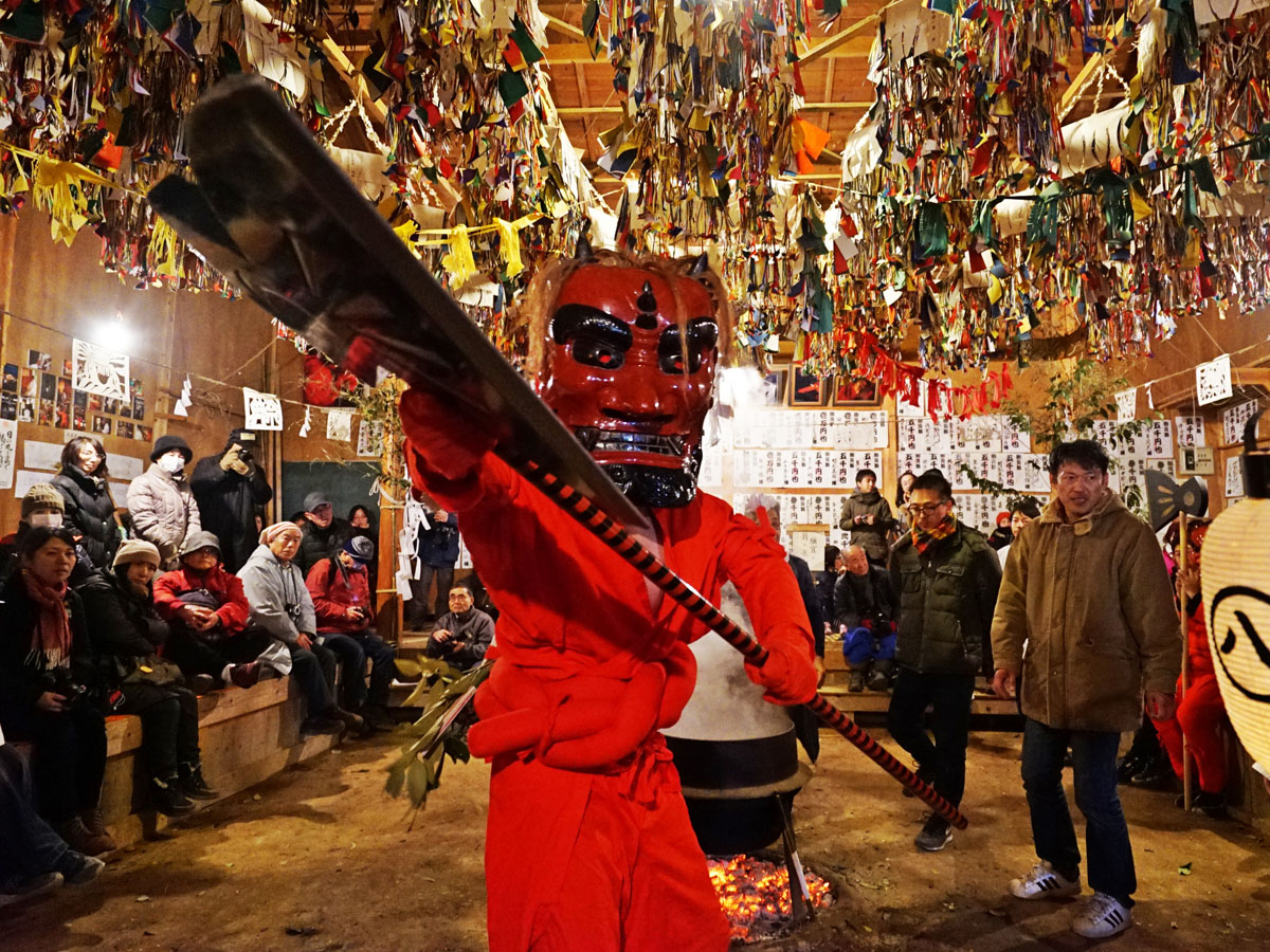 豊根村の花祭(坂宇場)