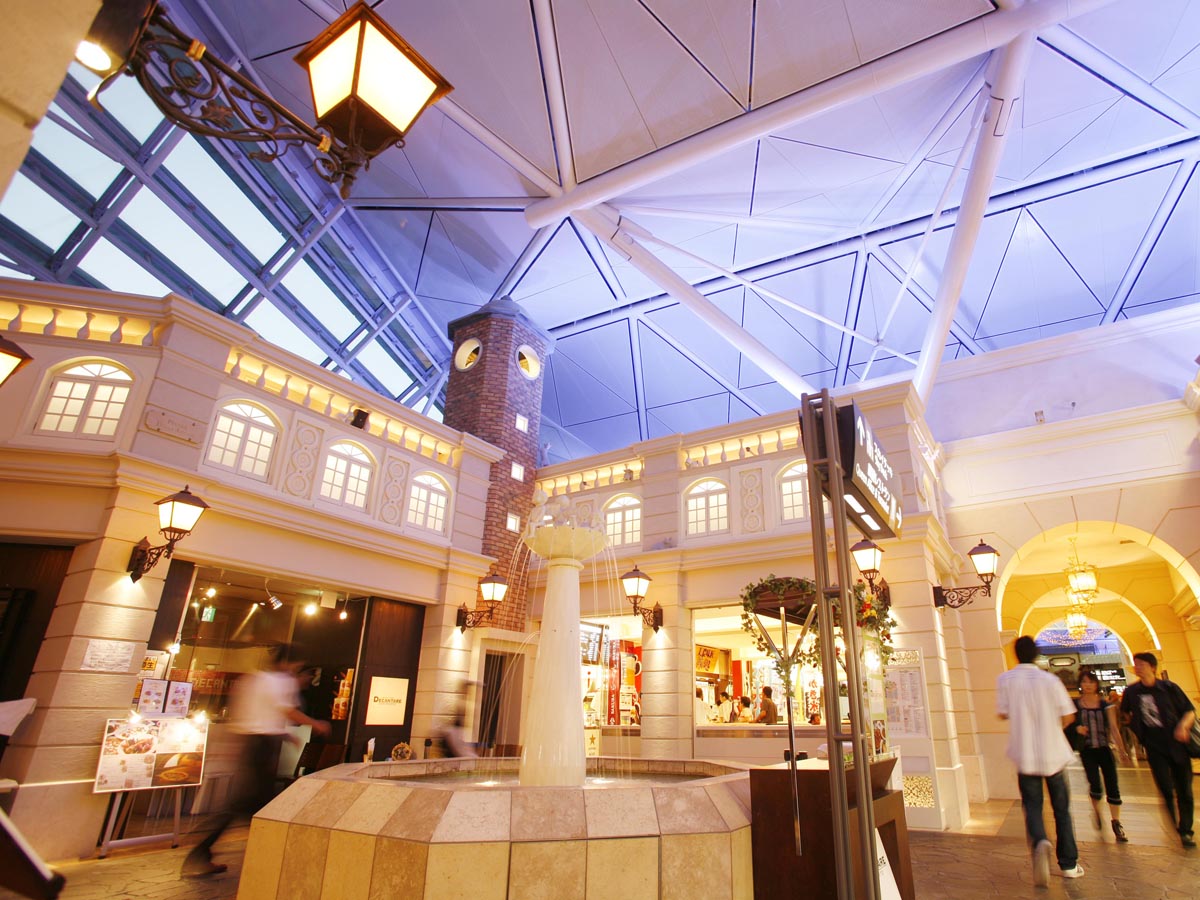 中部國際機場購物區