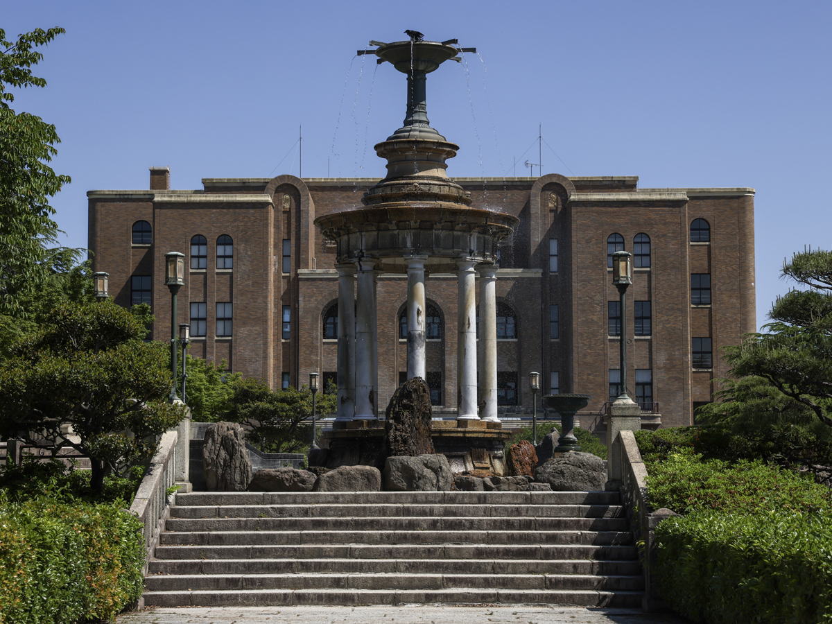 鶴舞公園　噴水塔