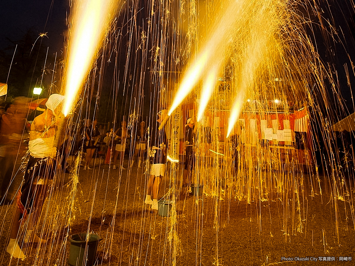 Okazaki Tenmangu Shrine Festival (Okazaki Tenmangu Reitaisai)