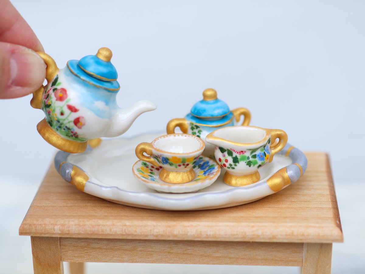 ミニチュア食器づくり体験