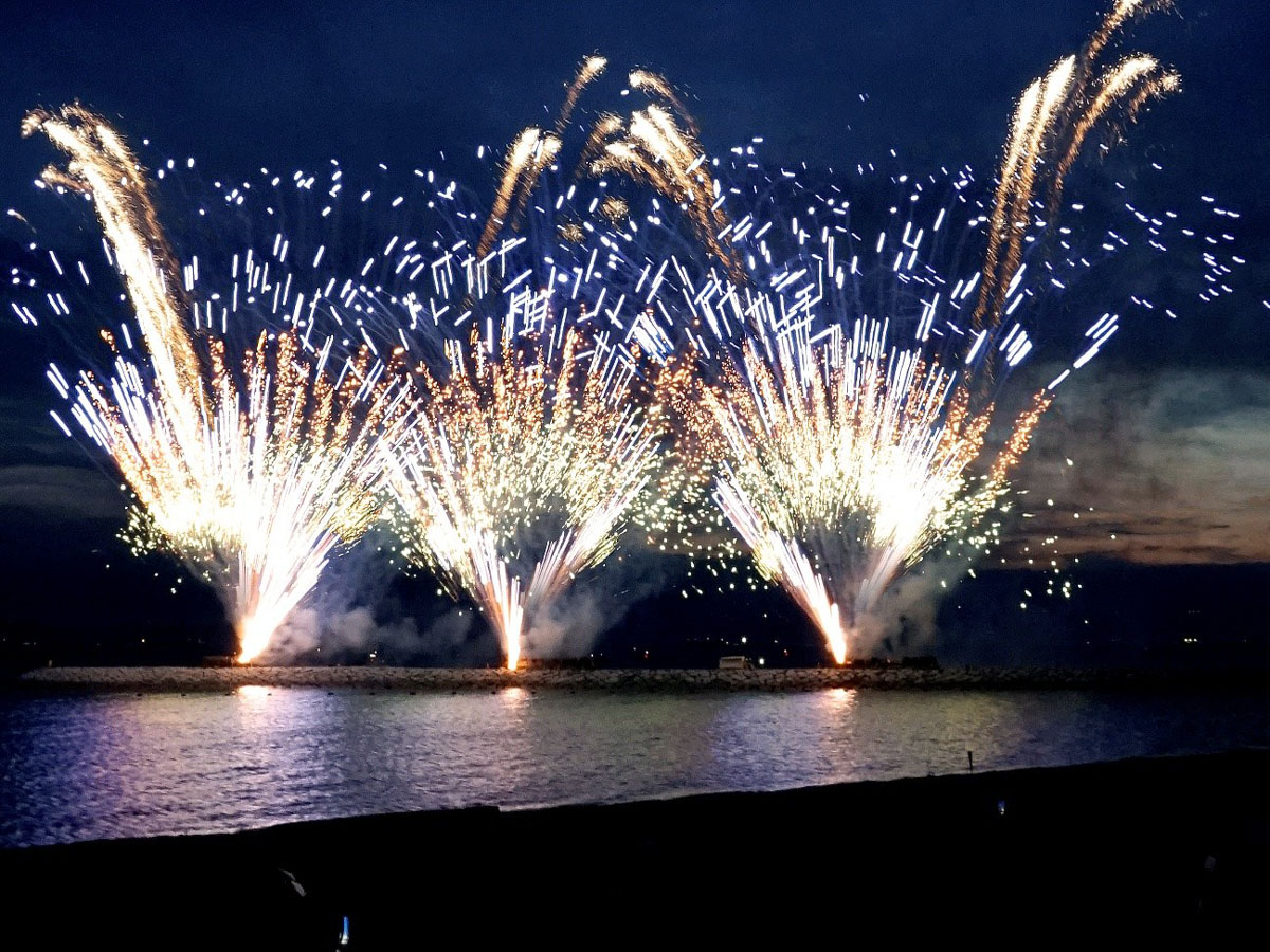 常滑りんくうビーチ　サンセット花火