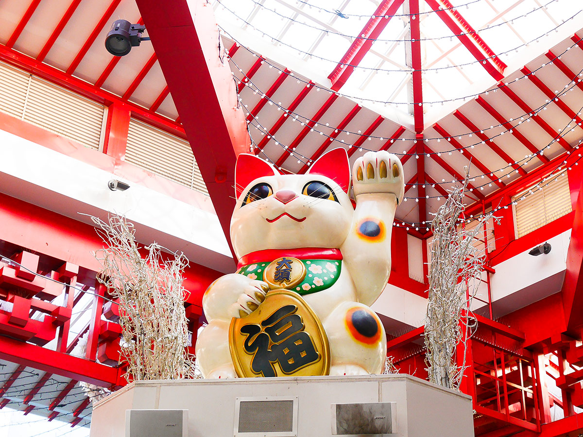 Osu Area Temples, Antiques and Shopping Arcades