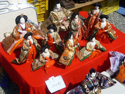 Sub-Culture, Antiques, Food, Fashion, Electronics, it’s all at Osu Kannon!