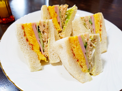 一宫早餐的世界----对饮茶充满爱