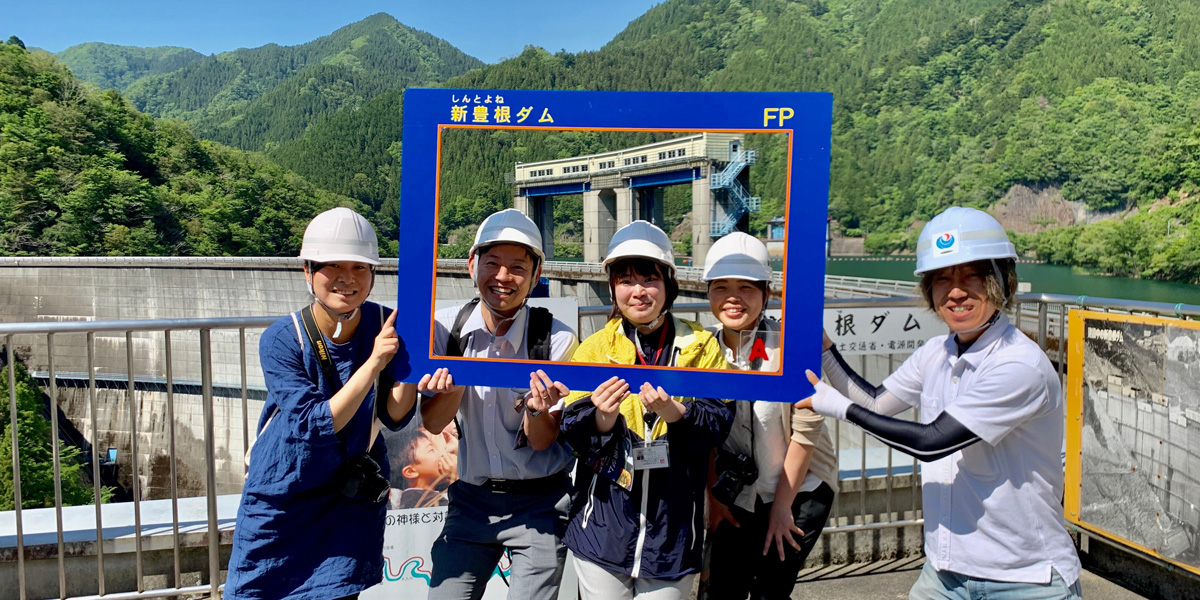 【ダム見学】新豊根ダムの内部へ潜入！